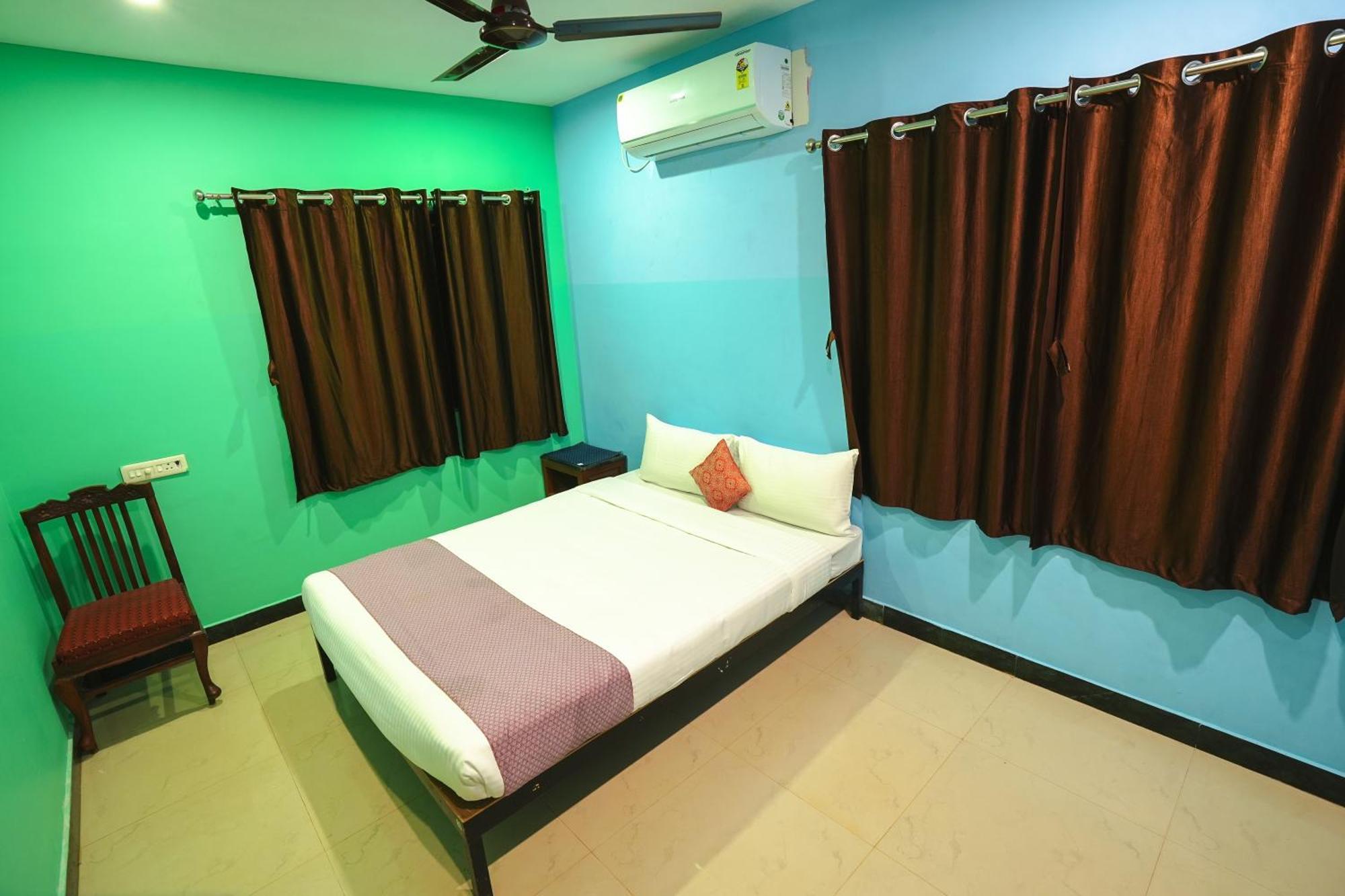 Hotel Auro Wellness Castle Pondicherry Exterior foto
