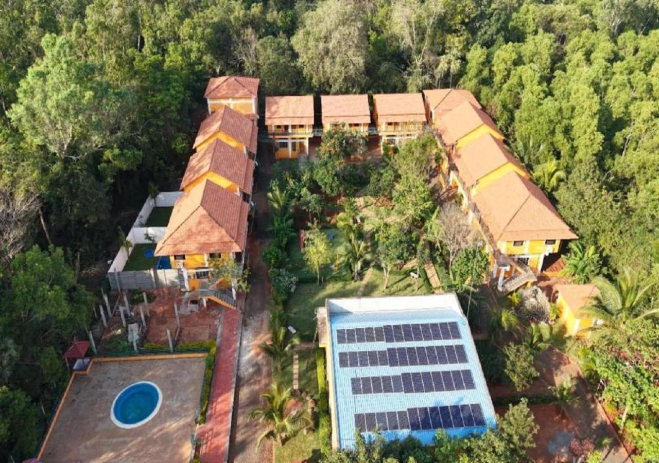Hotel Auro Wellness Castle Pondicherry Exterior foto